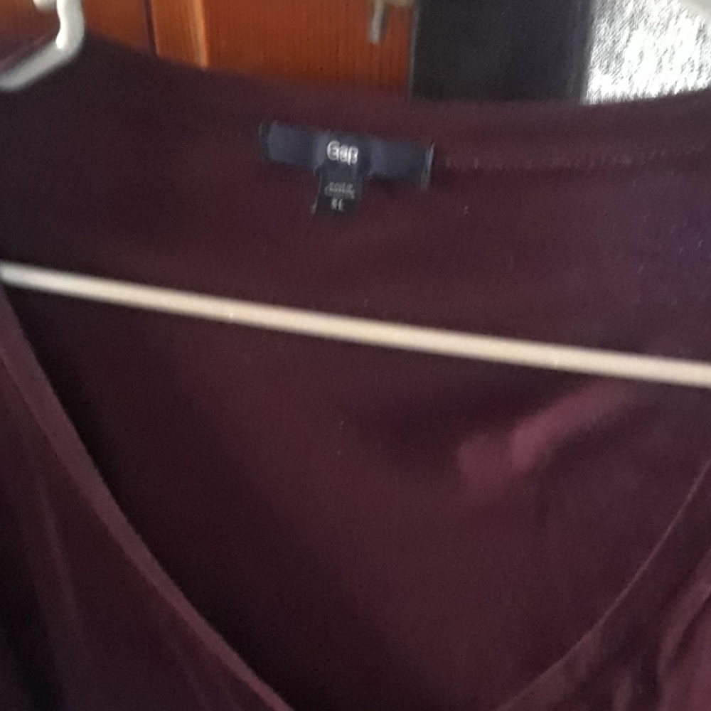 Top - Picture 2 of 3